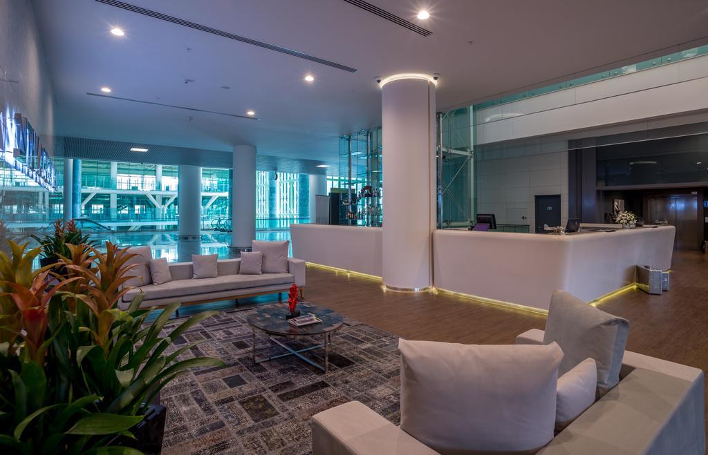Hotel Tav Airport 4*