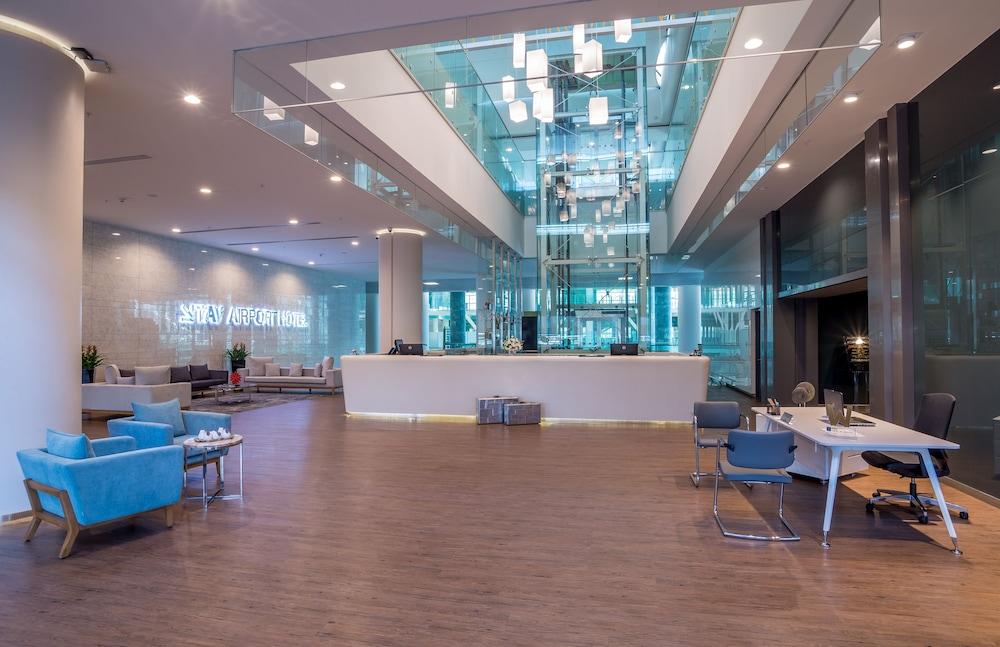 מלון Tav Airport איזמיר
